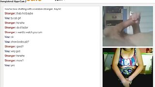 De beaux seins brune excitent un mec je veux regarder un film porno