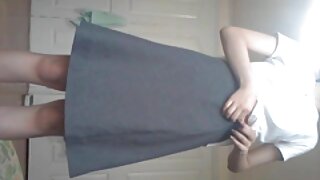 Un voir filme porno mari chauve baise une femme blonde aux gros seins et éjacule dans la chatte de la chienne