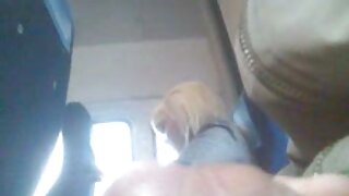 Tendre jeune salope baisée et la gouvernante film x se fait éjaculer sur de petits seins
